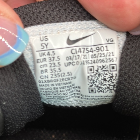 NIKE™️ 'VAPOR FASTFLEX' Size 5Y Yellow/Black Baseball Cleats - Picture 11 of 11